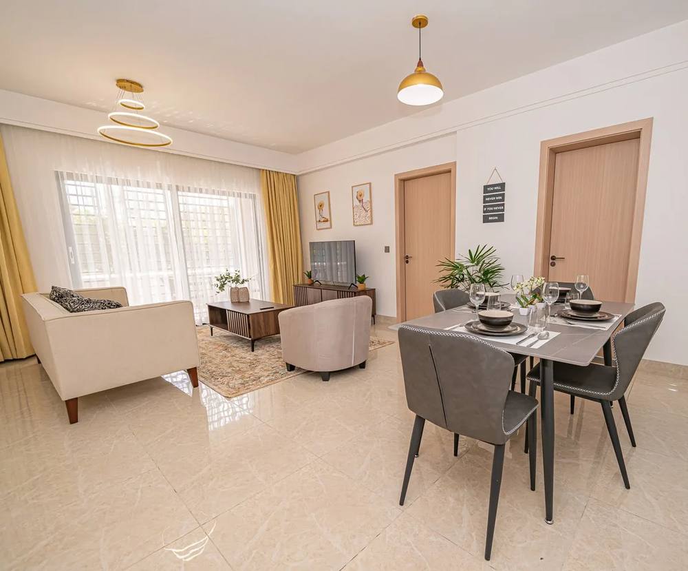 Northlands Heights Apartments: Living and dining