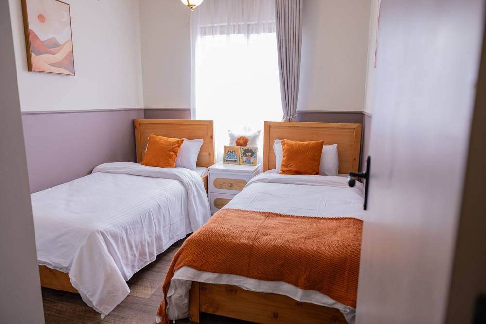 Muzi Salama: Second bedroom